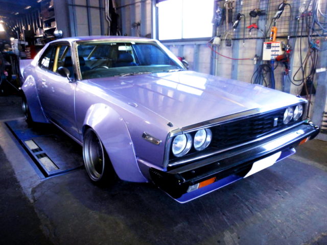 FRONT EXTERIOR OF HGC211 SKYLINE JAPAN WORKS and PURPLE PAINT.