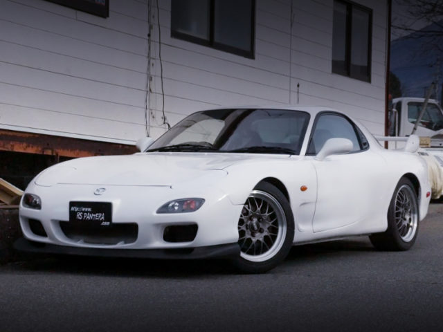 FRONT EXTERIOR OF FD3S RX-7 TYPE-R.