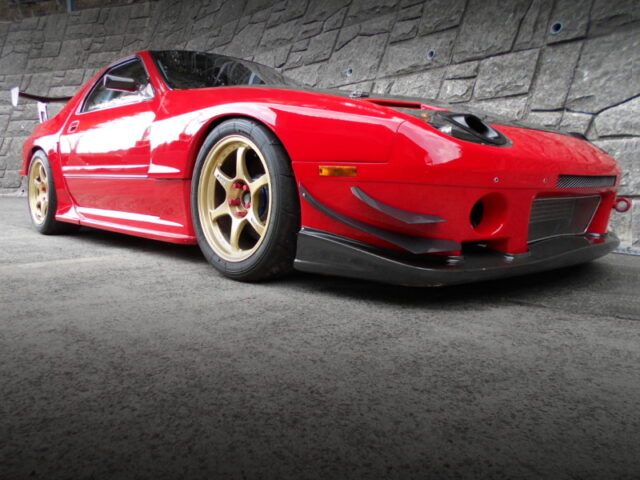 FRONT SIDE EXTERIOR OF FC3S RX-7 TAMON WIDEBODY.