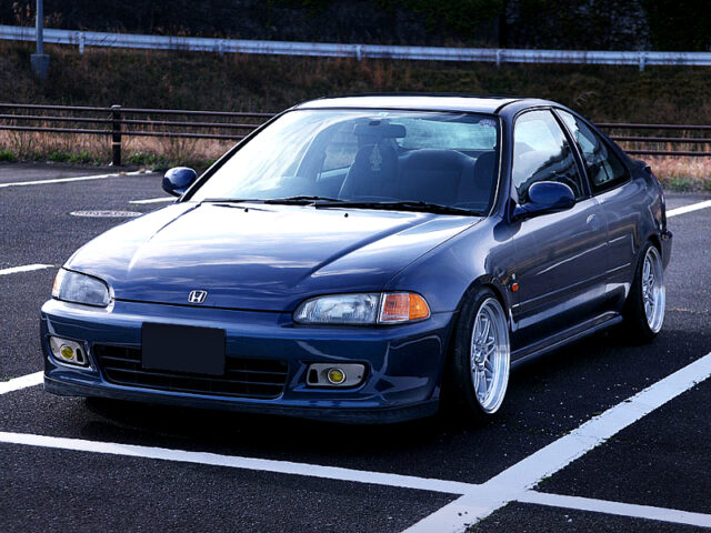 FRONT EXTERIOR OF EJ1 CIVIC COUPE.