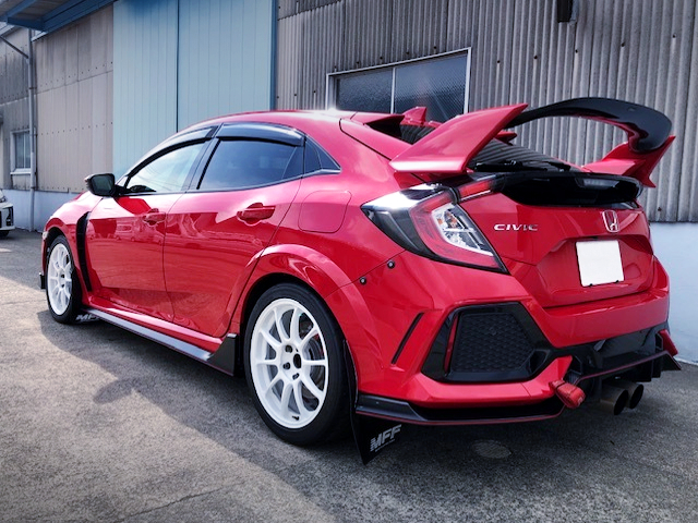 REAR EXTERIOR OF FK8 CIVIC TYPE-R.