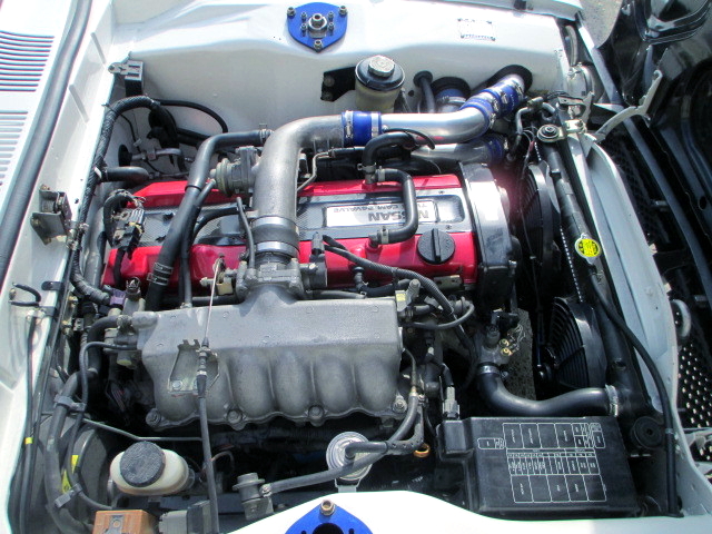RB25DET 2500cc TURBO ENGINE.