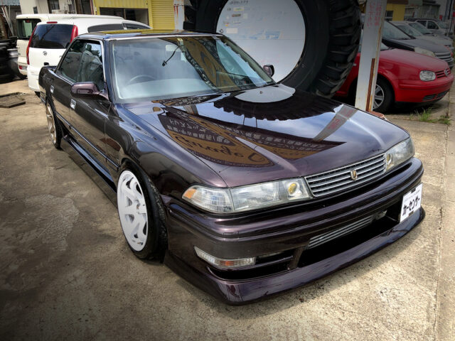 FRONT EXTERIOR OF JZX81 MARK 2 BROWN.