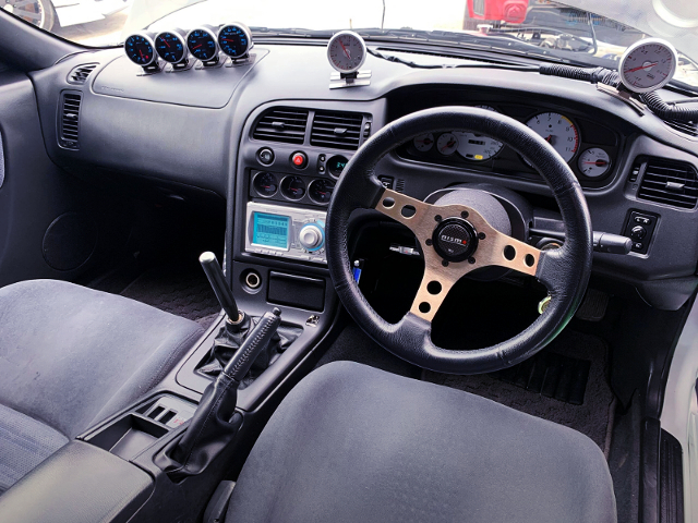 DASHBOARD of R33 GT-R.