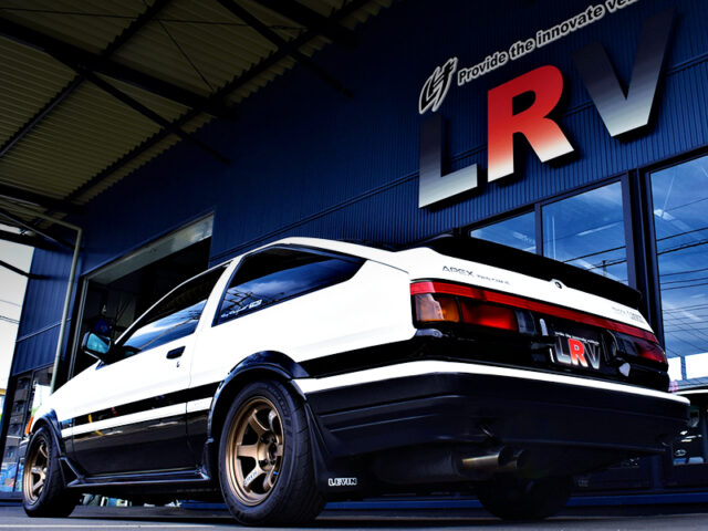 REAR EXTERIOR OF AE86 LEVIN GT-APEX.