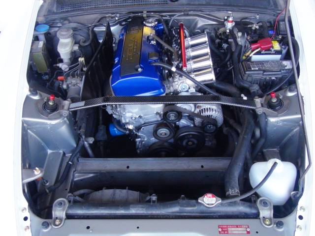 F20C VTEC ENGINE with TODA RACING ITBs.