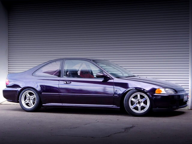 FRONT LEFT-SIDE EXTERIOR OF EJ1 CIVIC COUPE.