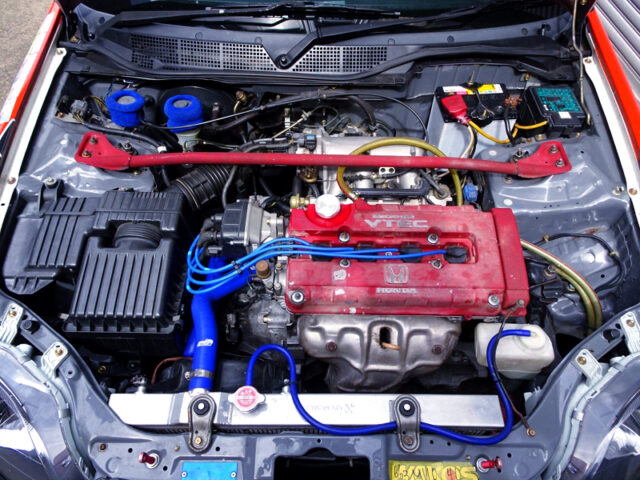 B16B VTEC ENGINE.