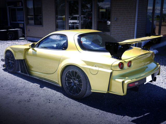 REAR EXTERIOR of FD3S RX7 TYPE-RB to TCP MAGIC WIDEBODY and GOLD PAINT.