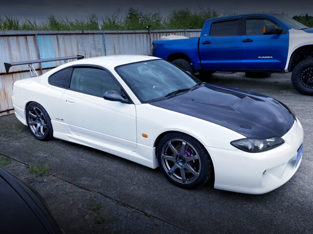 FRONT RIGHT-SIDE EXTERIOR of S15 SILVIA SPEC-R.
