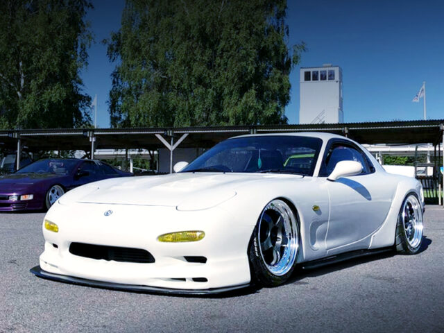 FRONT EXTERIOR of FD3S RX7.