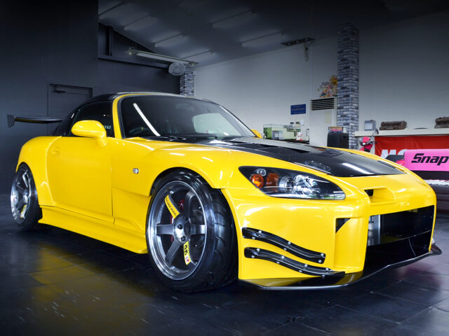 FRONT EXTERIOR of IMPACT WIDEBODY AP1 S2000.