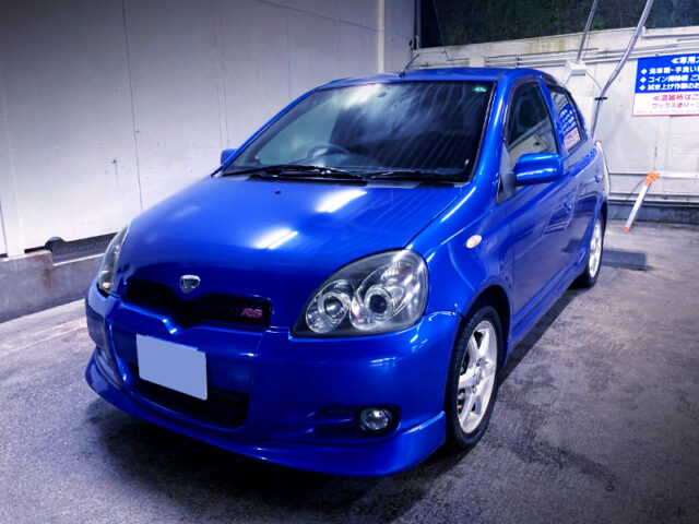 FRONT EXTERIOR of BLUE NCP13 VITZ.