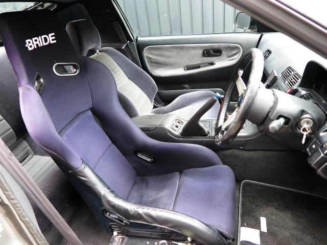 DRIVER'S SIDE BRIDE FULL BUCKET SEAT INSTALLED to 180SX INTERIOR.