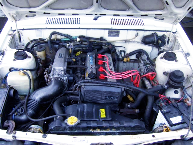 16V 4AG 1600cc ENGINE into E70 COROLLA 4-DOOR ENGINE ROOM.