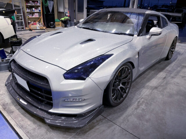FRONT EXTERIOR of 1000PS R35 NISSAN GT-R.