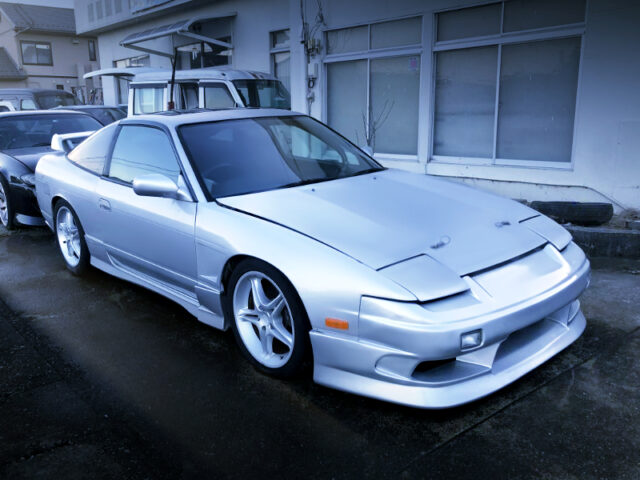 FRONT EXTERIOR of SILVER 180SX.