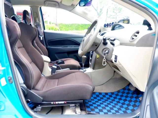 DRIVER'S SIDE INTERIOR of 2nd Gen TOYOTA VIOS.