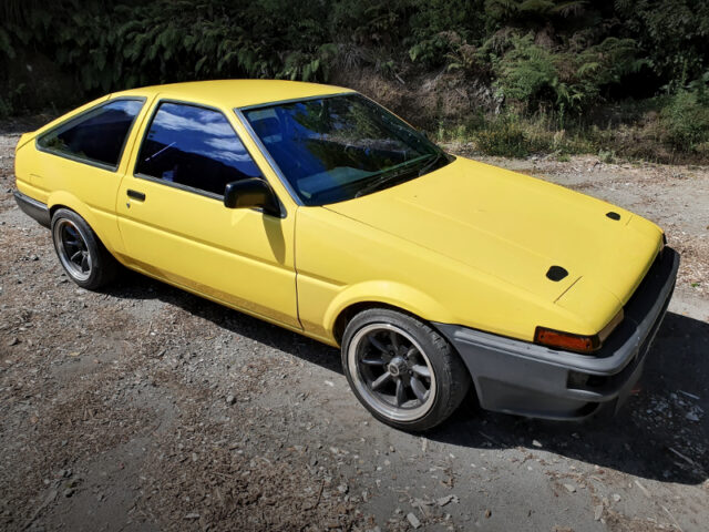 FRONT EXTERIOR of TRUENO FRONT END CONVERTED AE85 LEVIN.