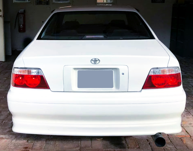 REAR EXTERIOR of JZX100 CHASER.