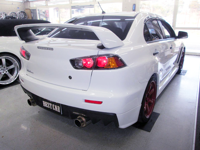 REAR EXTERIOR of EVO 10 RS.