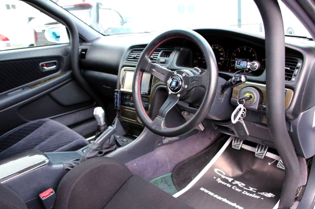 DASH ESCAPE ROLL CAGE SET UP to JZX100 CHASER INTERIOR.