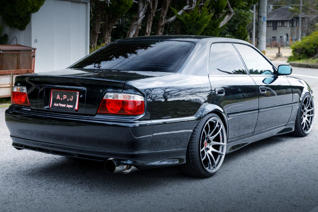 REAR EXTERIOR of JZX100 CHASER.