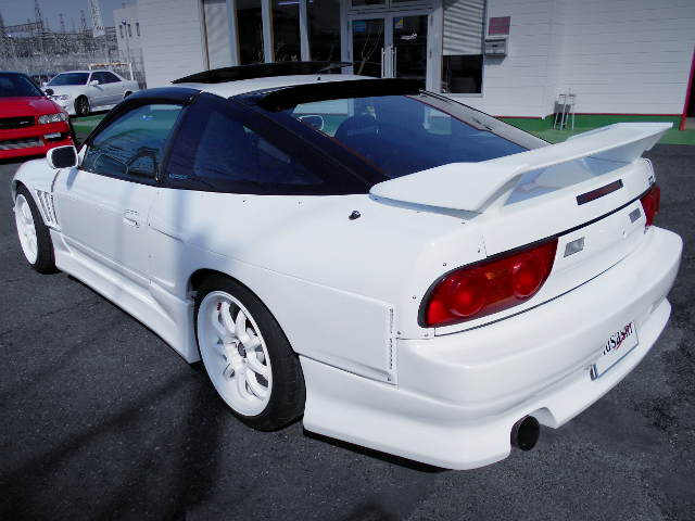 REAR EXTERIOR of RPS13 180SX TYPE-X.
