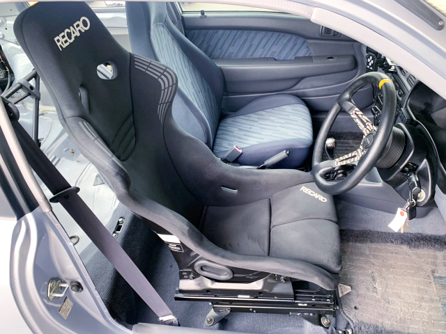 DRIVER'S RECARO FULL BUCKET SEAT SET UP to EP91 STARLET GLANZA V INTERIOR.
