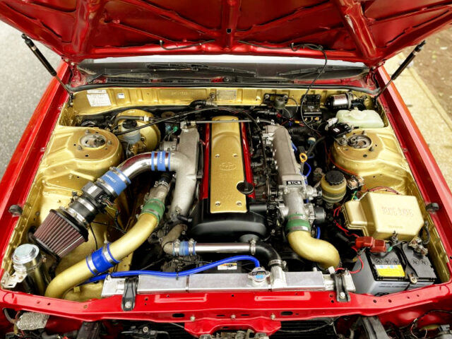 VVTi 1JZ-GTE 2500cc TURBO ENGINE into GX71 CRESTA ENGINE ROOM.