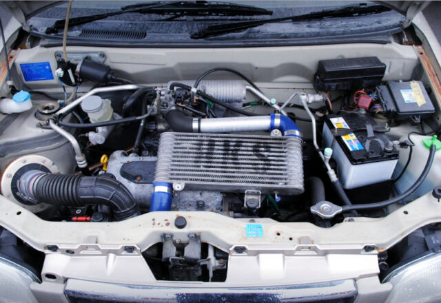 K6A TWIN CAM TURBO ENGINE With TOP MOUNT INTERCOOLER.