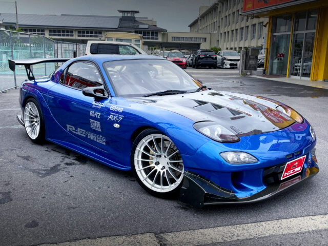 FRONT EXTERIOR of RE AMEMIYA WIDEBODY FD3S RX7.