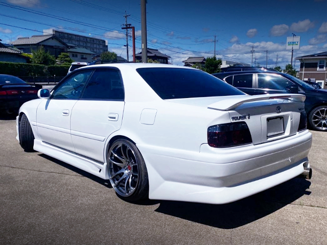 REAR EXTERIOR of JZX100 CHASER TOURER-S.