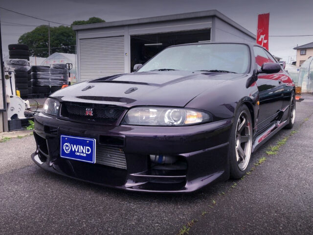FRONT EXTERIOR of R33 GT-R.