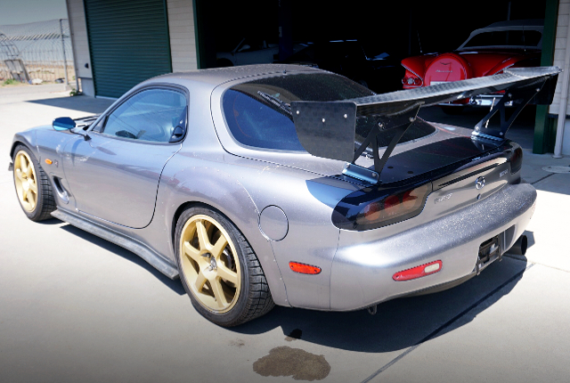 REAR LEFT SIDE EXTERIOR of FD3S MAZDA RX-7 Spirit R Type A.