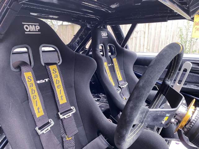 OMP BUCKET SEATS and ROLL CAGE.