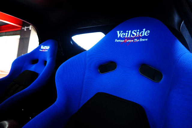VeilSide RACING BUCKET SEATS.