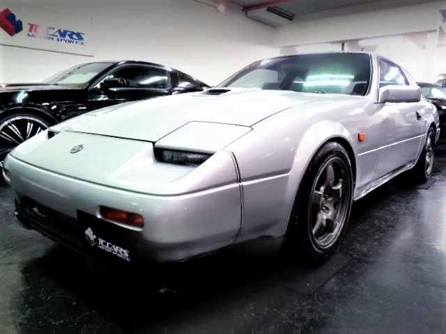 FRONT EXTERIOR of Z31 FAIRLADY Z 200ZR-1 2by2.