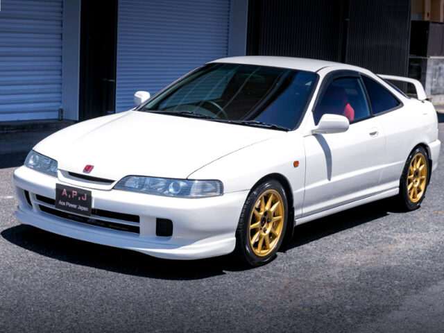 FRONT EXTERIOR of DC2 INTEGRA TYPE-R.