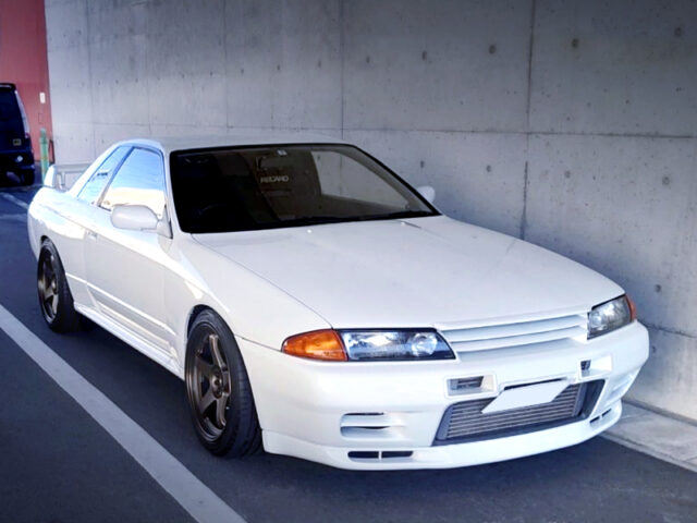 FRONT EXTERIOR of R32 GT-R