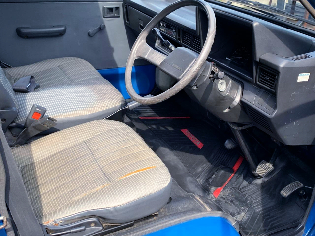 INTERIOR of 2nd Gen TOYOTA TOWN ACE TRUCK.