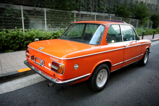 REAR EXTERIOR of BMW 2002.