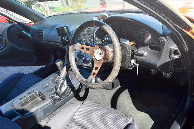 INTERIOR OF FD3S RX-7 TYPE-RB.