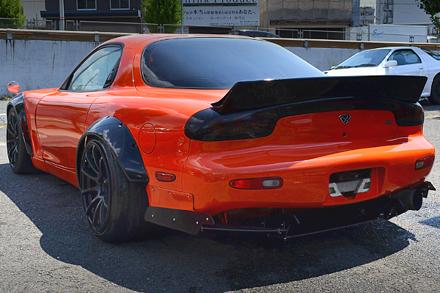 REAR EXTERIOR OF FD3S RX-7 TYPE-RB.