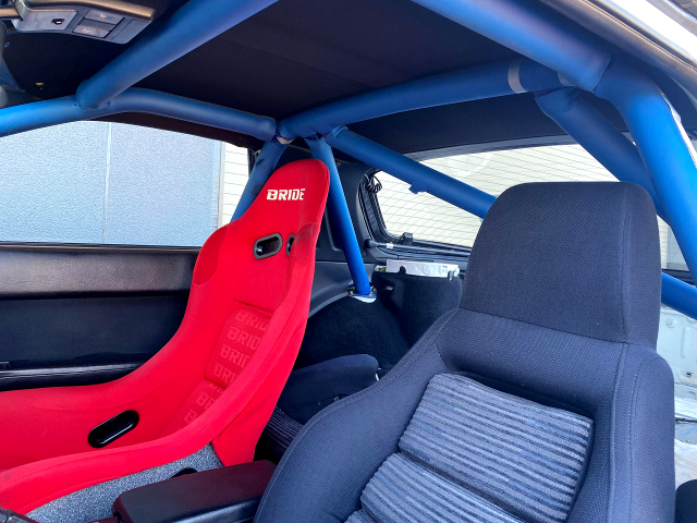 ROLL CAGE and DRIVER BRIDE SEAT of FURINKAZAN FC3S SAVANNA RX-7.