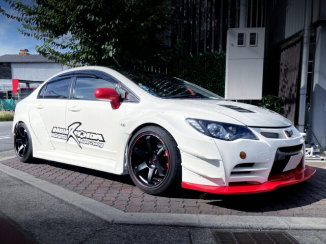 FRONT EXTERIOR of M and M HONDA WIDEBODY FD2 CIVIC TYPE-R.