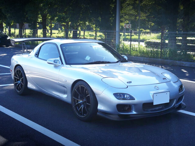 FRONT EXTERIOR of FD3S RX7.