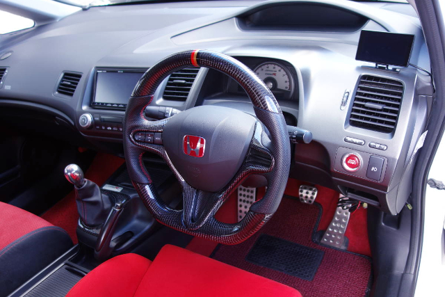 DASHBOARD of WIDEBODY FD2 CIVIC TYPE-R.