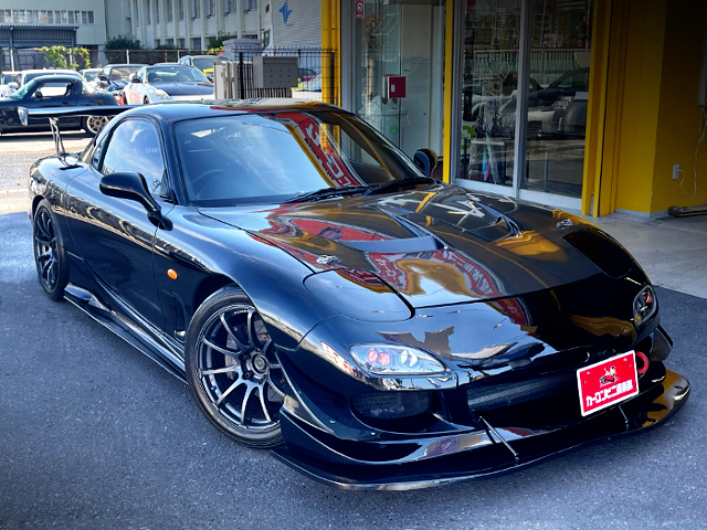 FRONT EXTERIOR of BLACK FD3S RX-7 TYPE-R.