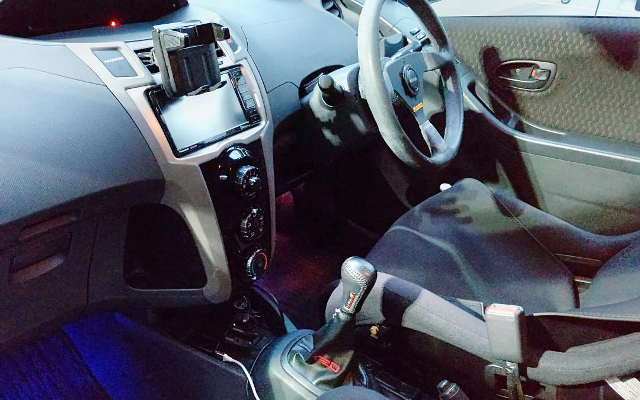 DASHBOARD of NCP91 VITZ RS.